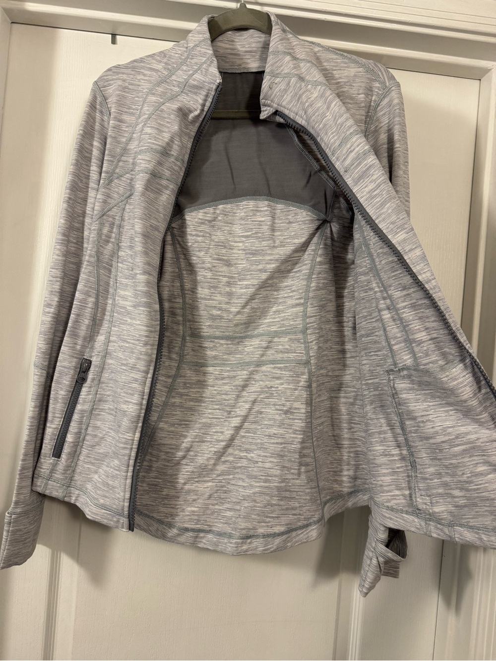Lululemon Heathered Light Gray and White Define Jacket - Picture 16 of 16